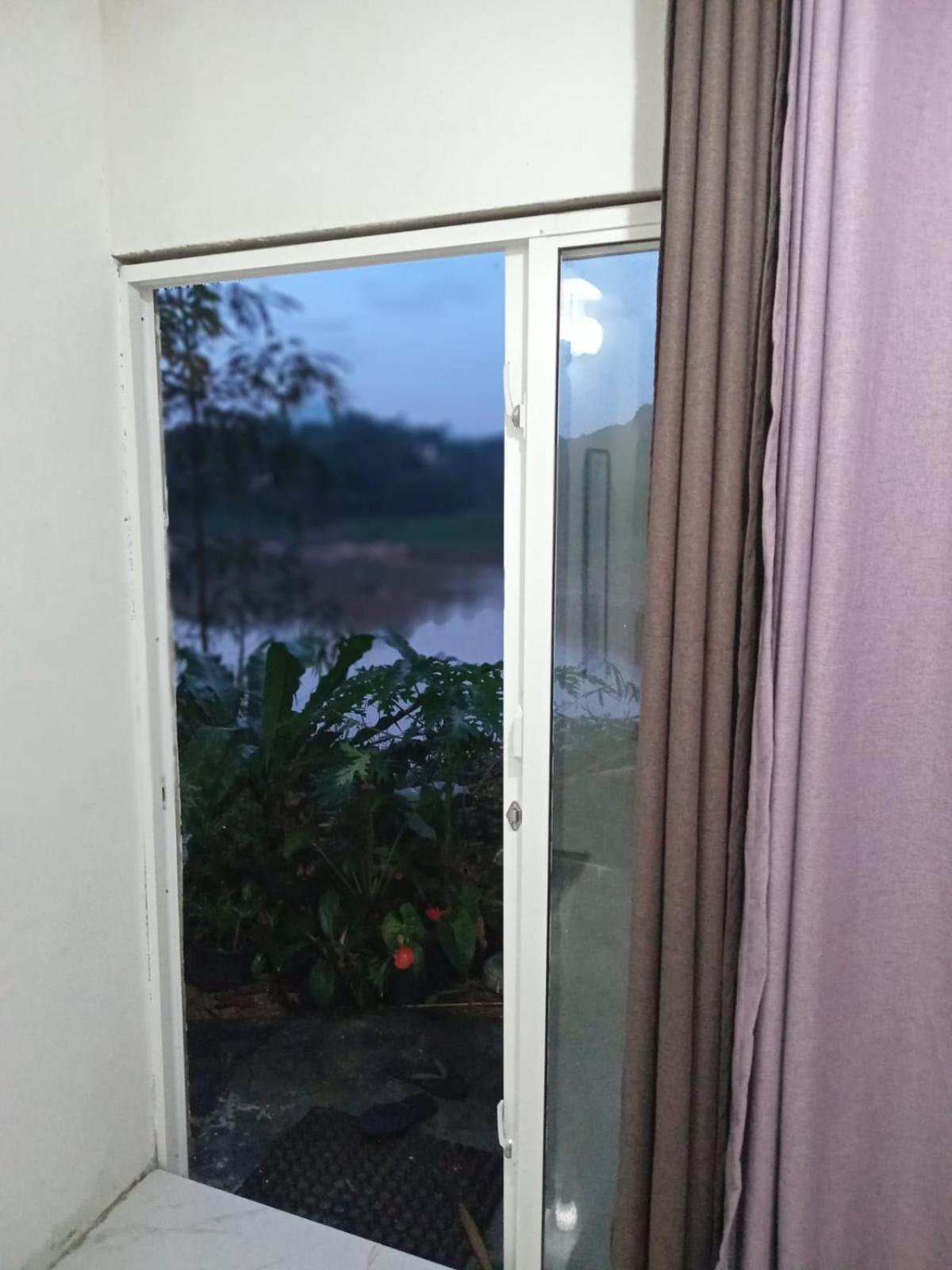 קנדי Sadhara River View Lodge מראה חיצוני תמונה